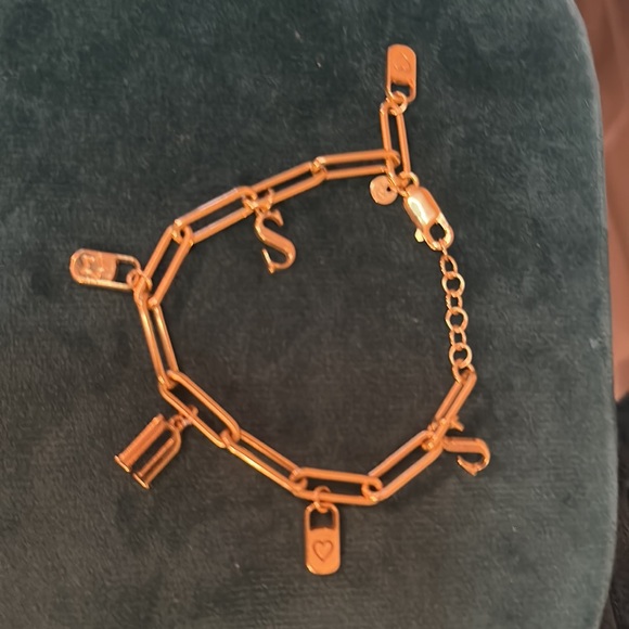 Paperclip adjustable bracelet charms 18k gold over 925 sterling silver - Picture 2 of 5